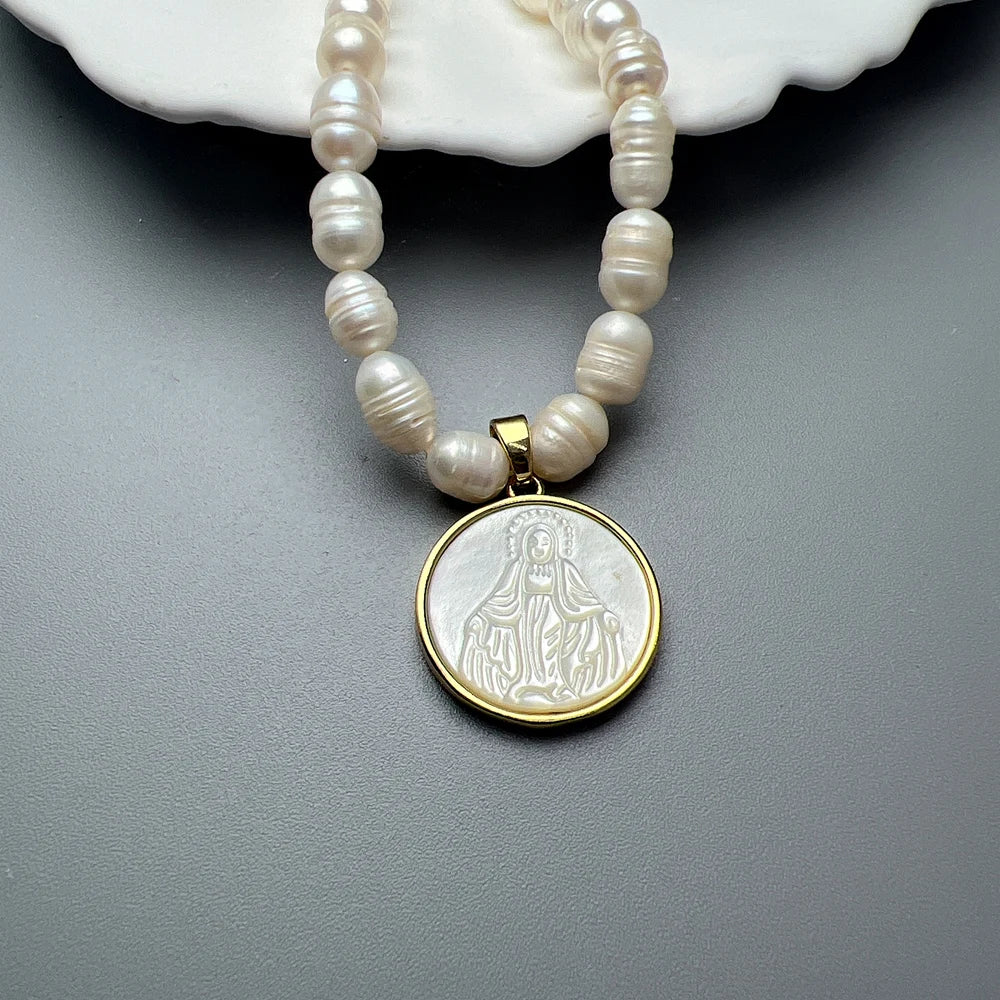Collier Ras-de-Cou Perles Naturelles & Nacre – Vierge Marie, Sacré-Cœur, Guadalupe | Religieux Luxe