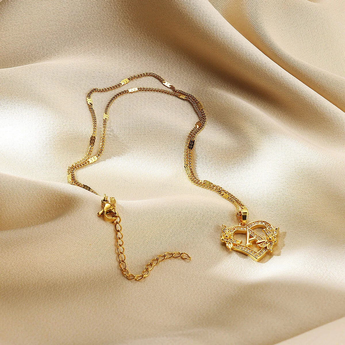 Collier Initiale Cœur – Acier Inoxydable Doré, Lettres A à Z