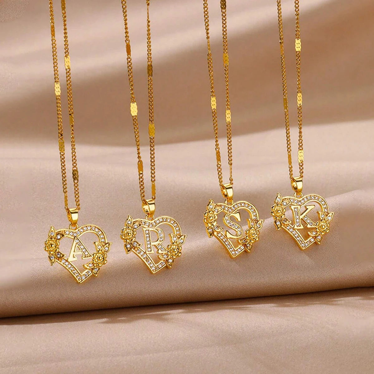 Collier Initiale Cœur – Acier Inoxydable Doré, Lettres A à Z