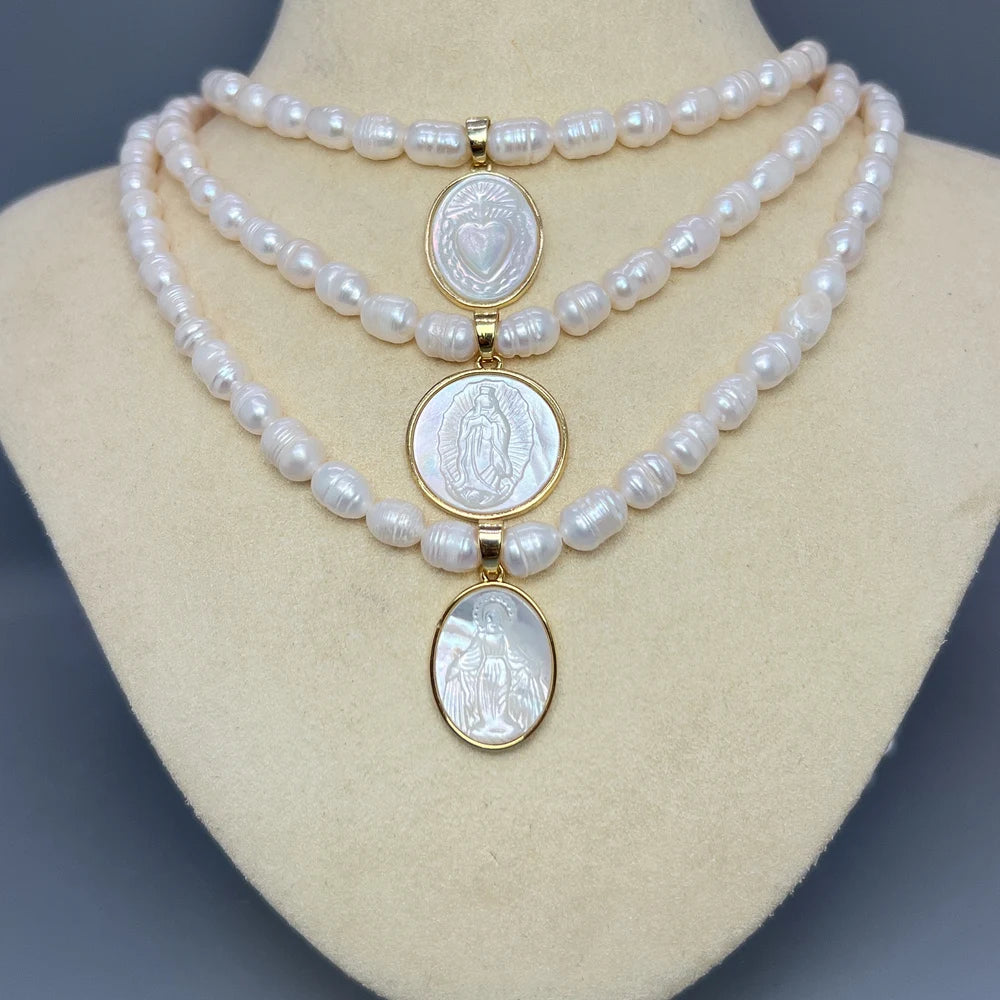 Collier Ras-de-Cou Perles Naturelles & Nacre – Vierge Marie, Sacré-Cœur, Guadalupe | Religieux Luxe