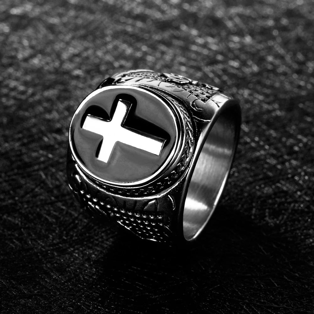 Bague Chevalière Croix Vintage – Acier Inoxydable Doré | Style Biker Punk Chrétien | Homme