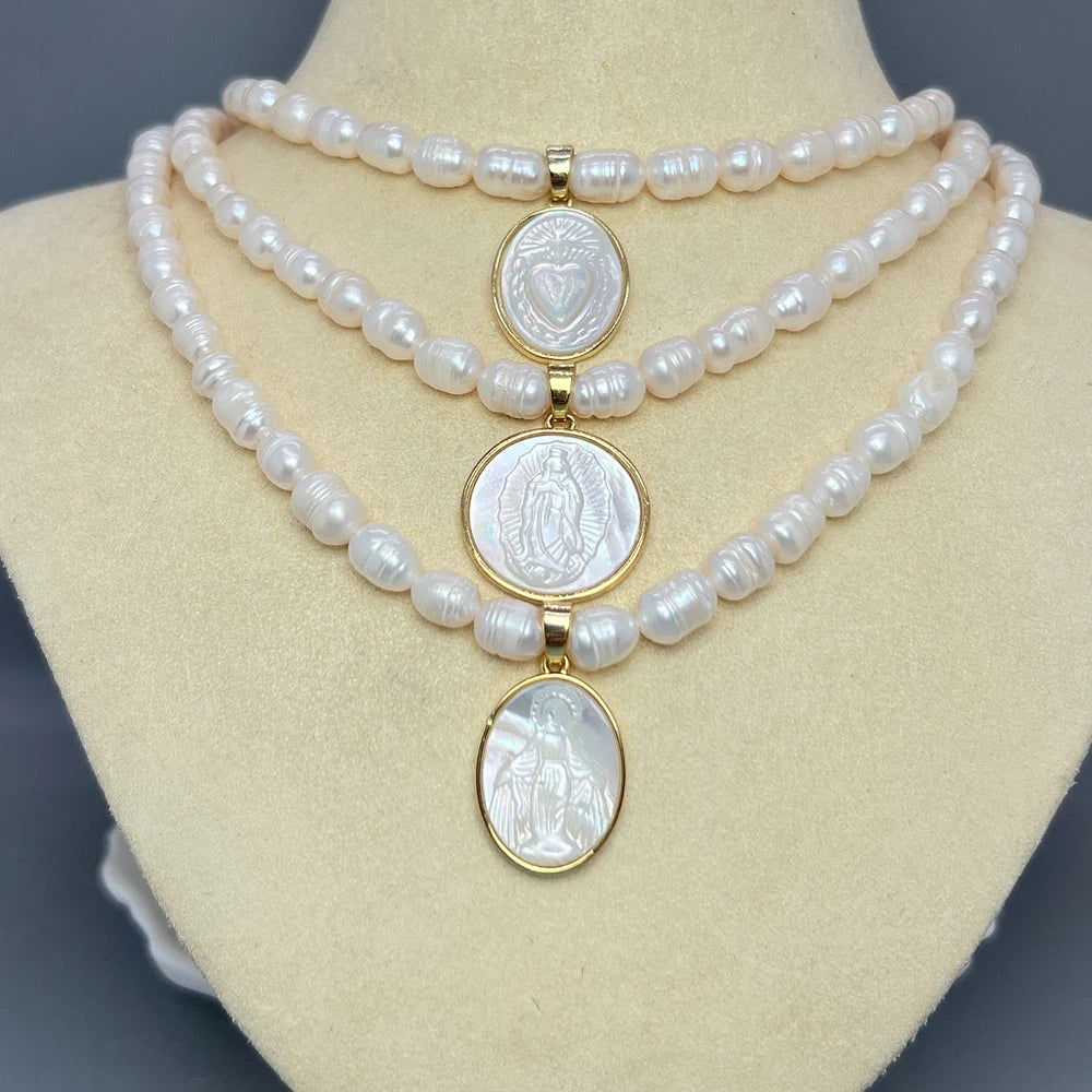 Collier Ras-de-Cou Perles Naturelles & Nacre – Vierge Marie, Sacré-Cœur, Guadalupe | Religieux Luxe