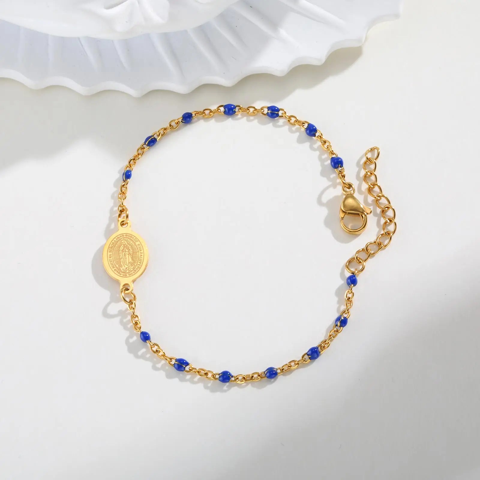 Bracelet Vierge Marie – Perles Colorées | Chaîne Dorée Acier Inoxydable